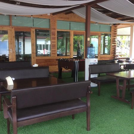 Отель Check In And Chill Out Ban Laem Sok Экстерьер фото